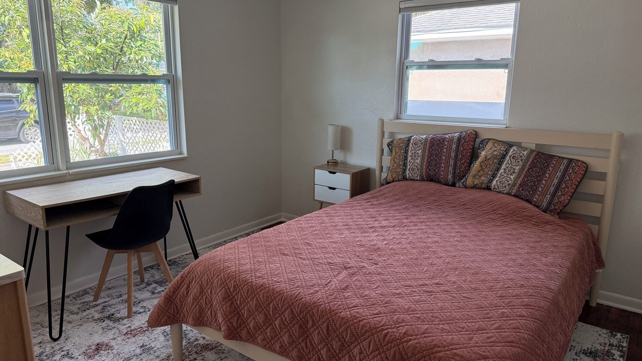 Photo of Bedroom in Largo