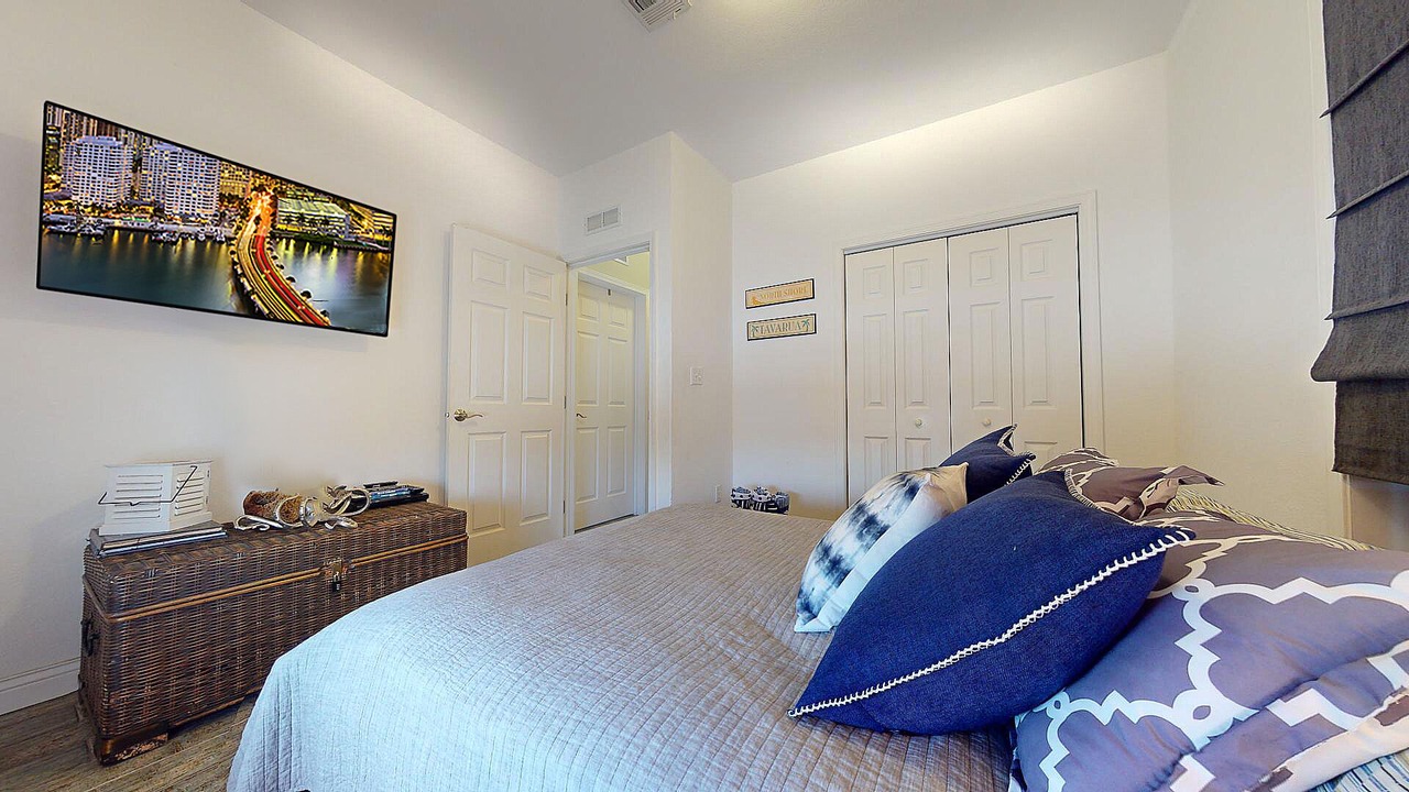 Photo of Bedroom in Big Pine Key