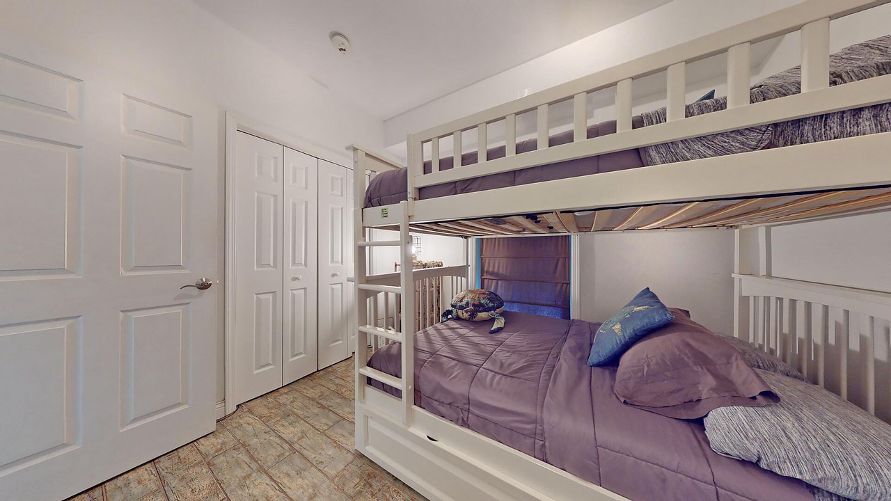 Photo of Bedroom in Big Pine Key