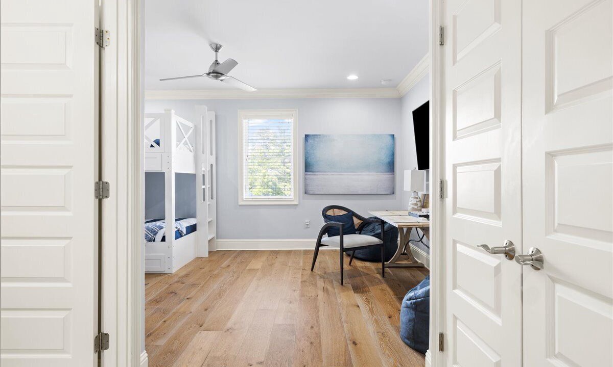 Photo of Bedroom in Gulfview Heights