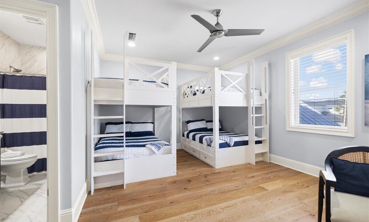 Photo of Bedroom in Gulfview Heights