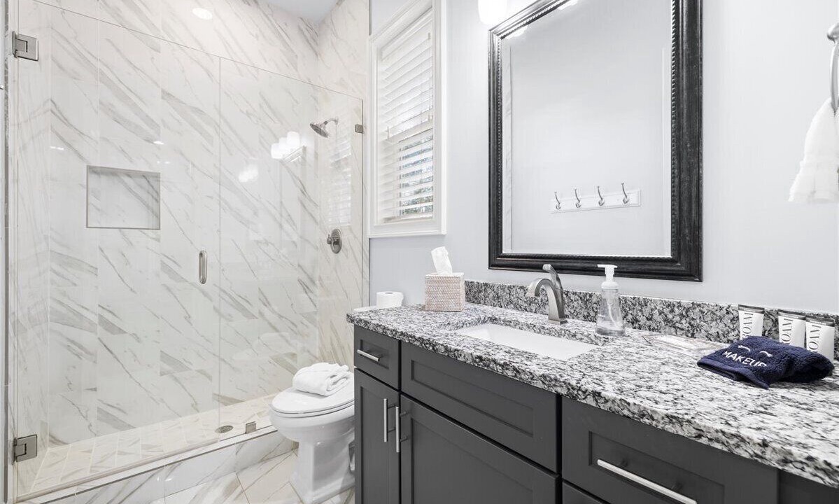 Photo of Bathroom in Gulfview Heights