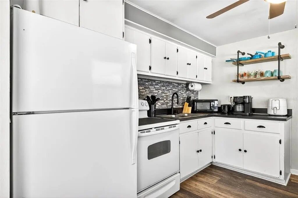 Photo of Kitchen in Largo