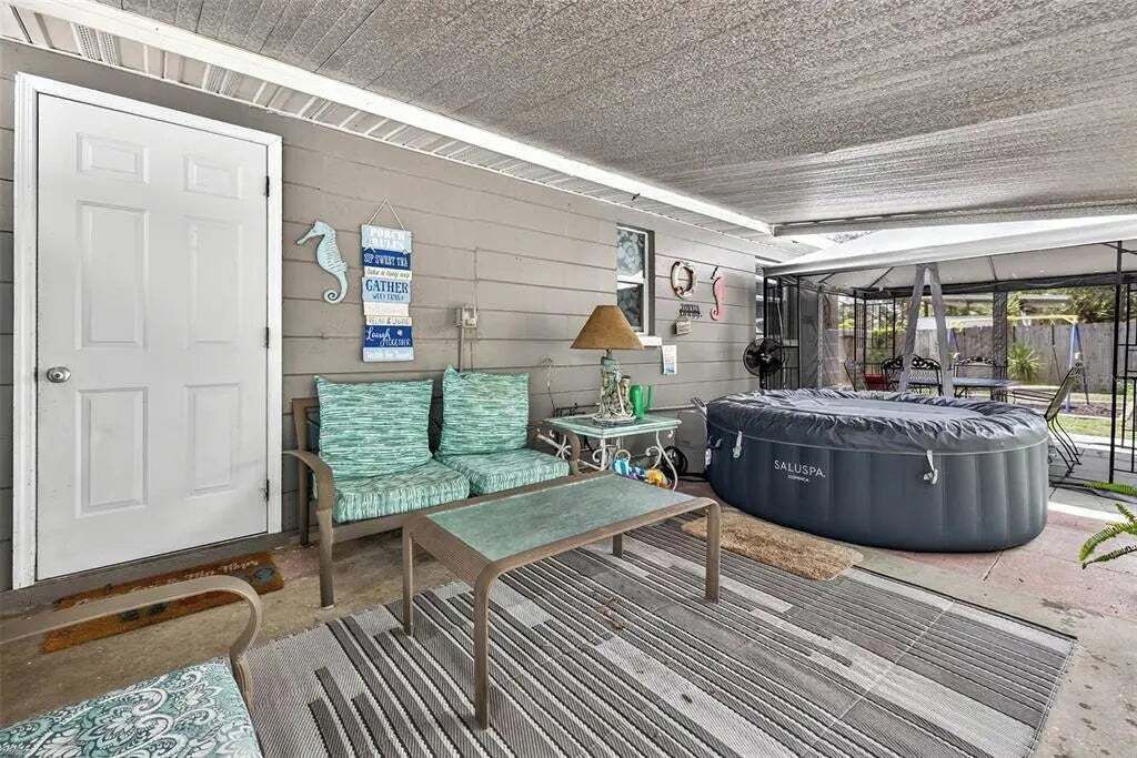 Photo of Patio Balcony in Largo