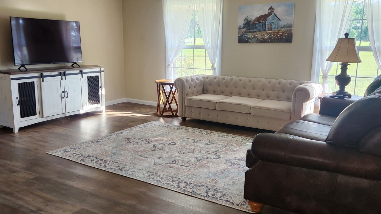 Photo of Livingroom in Whigham
