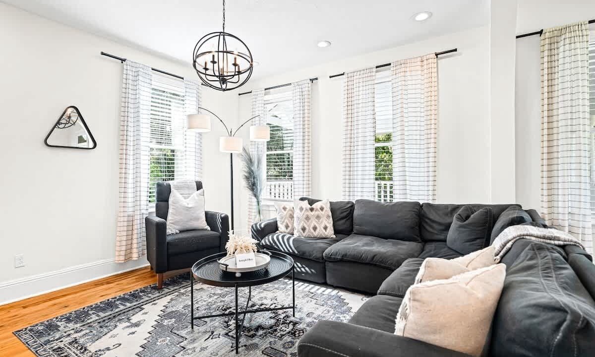 Photo of Livingroom in Springfield
