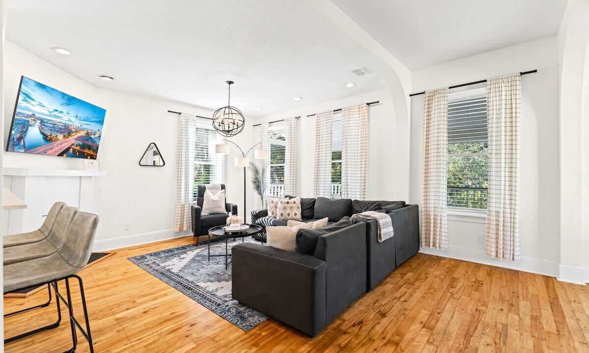 Photo of Livingroom in Springfield