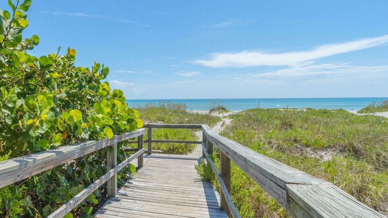 Photo of Others in Parsuns To Cocoa Beach
