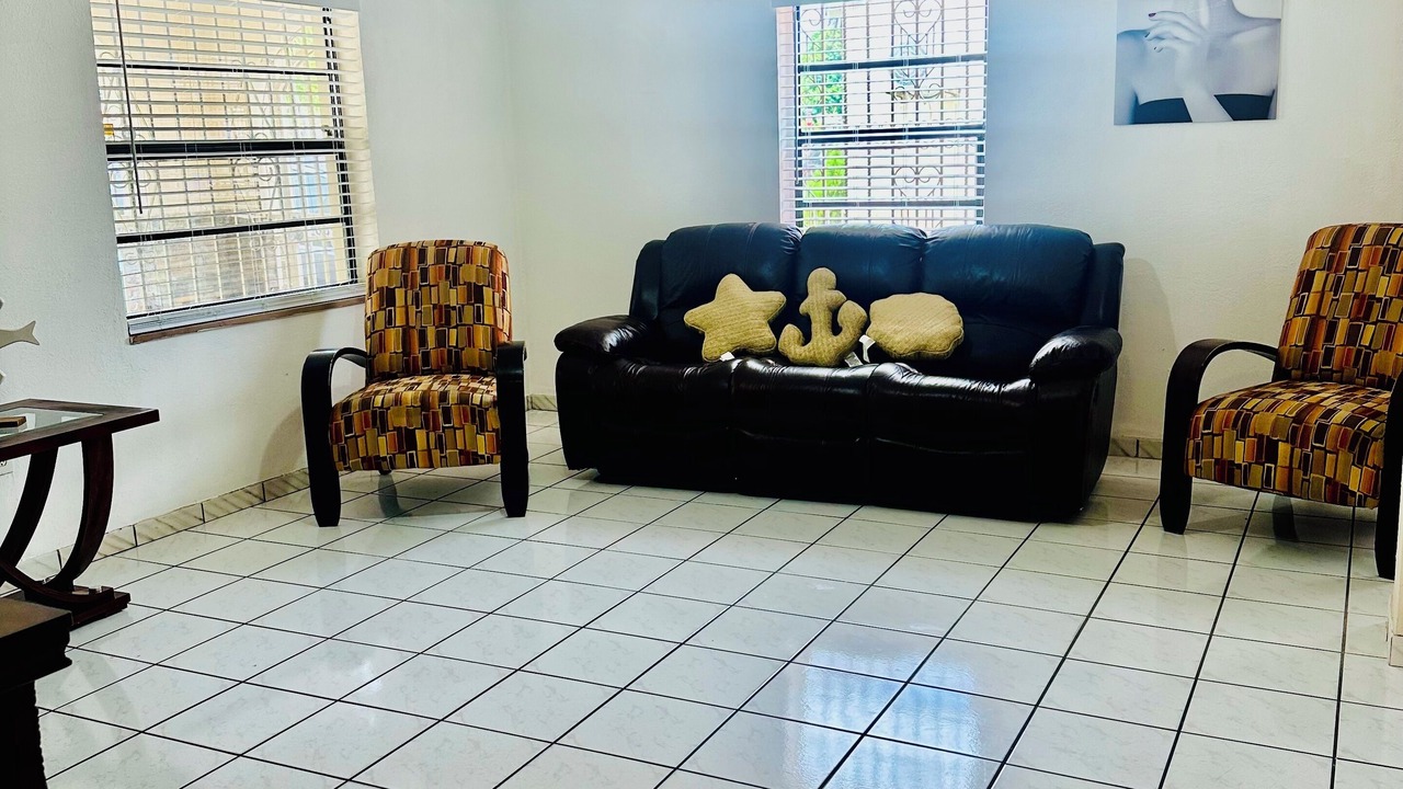 Photo of Livingroom in West Little Havana