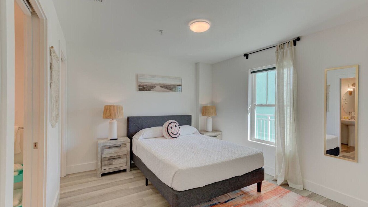 Photo of Bedroom in Madeira Beach