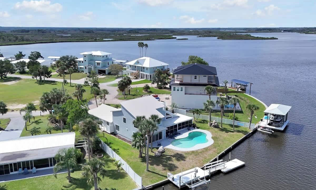 Photo of Outdoor in Dixie Shores