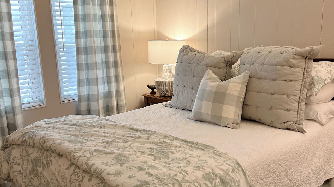 Photo of Bedroom in Warwick