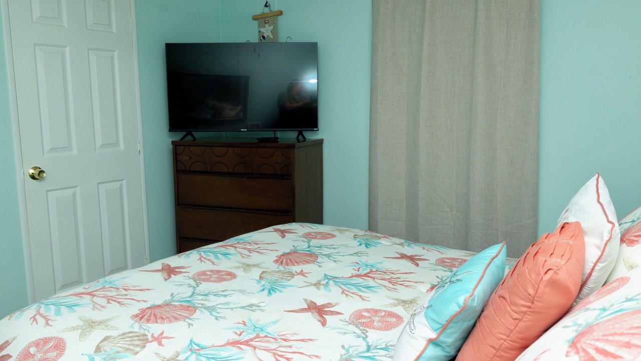 Photo of Bedroom in Mexico Beach