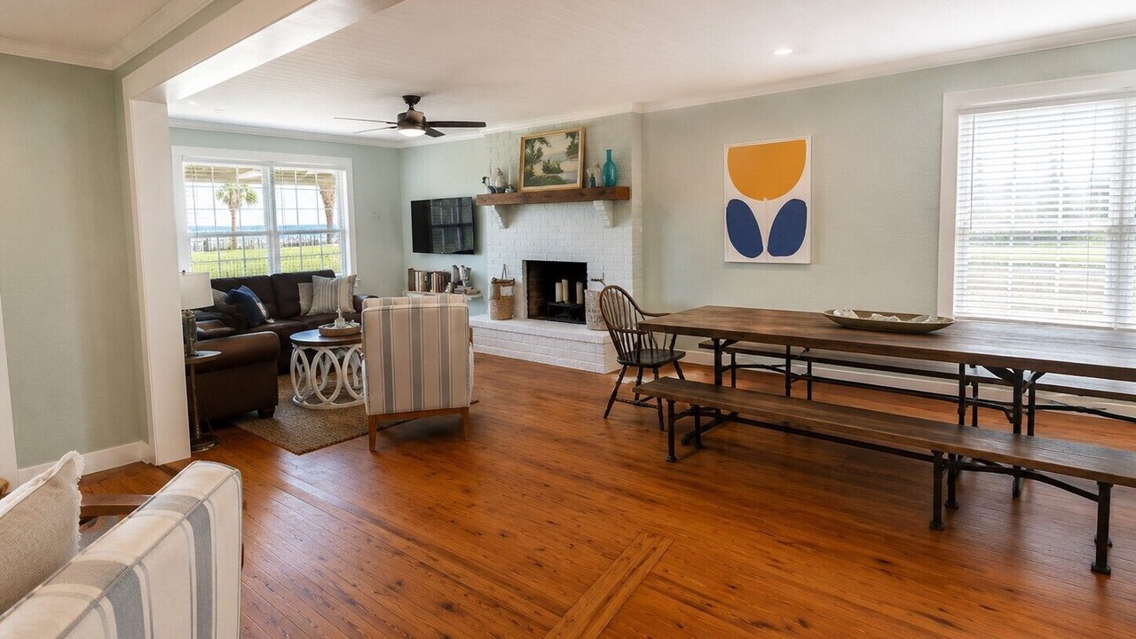 Photo of Livingroom in Port St. Joe