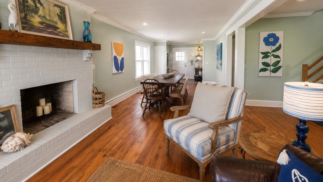 Photo of Livingroom in Port St. Joe