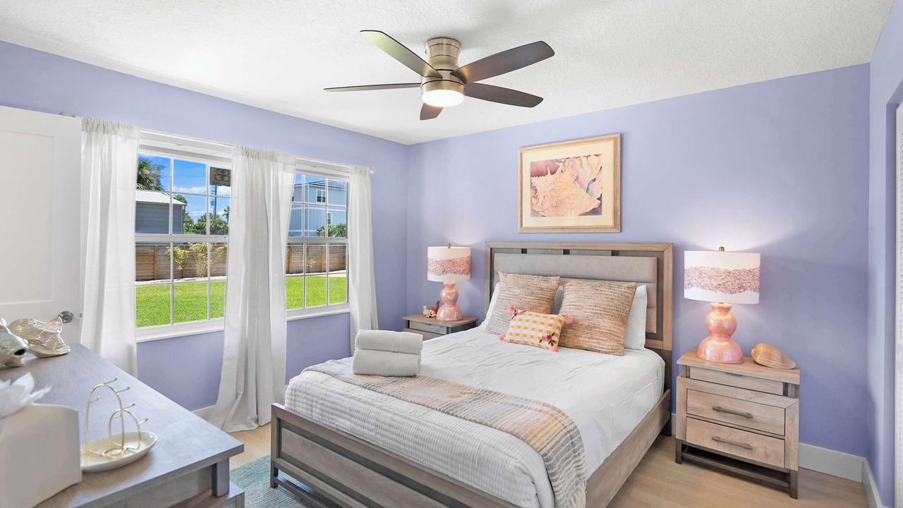 Photo of Bedroom in Crescent Beach