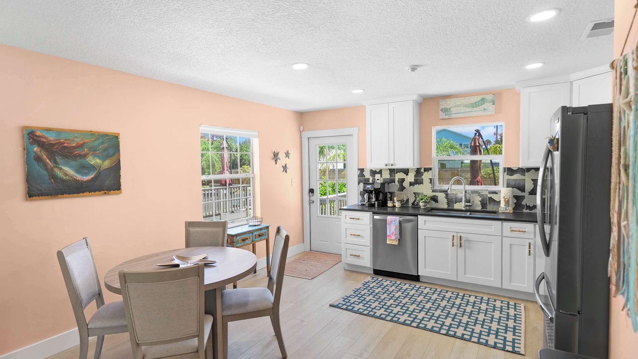 Photo of Kitchen in Crescent Beach