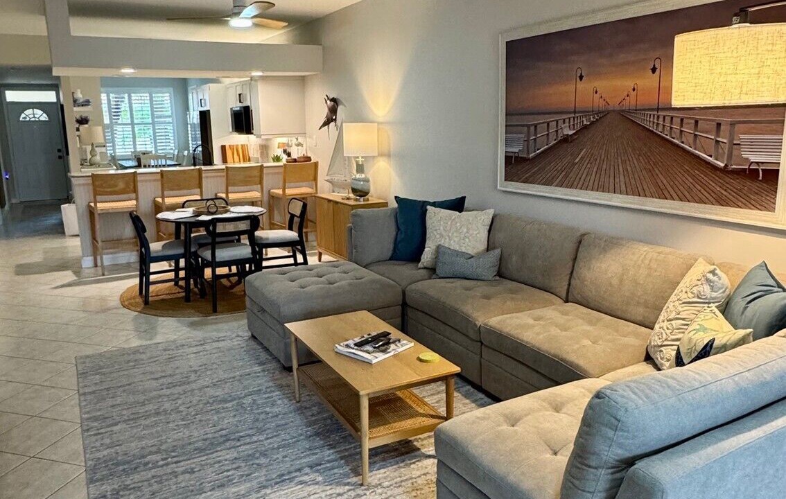 Photo of Livingroom in Naples
