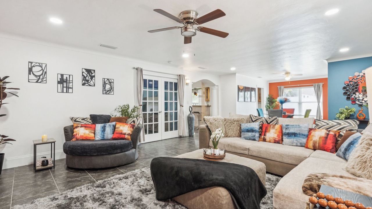 Photo of Livingroom in North Trail