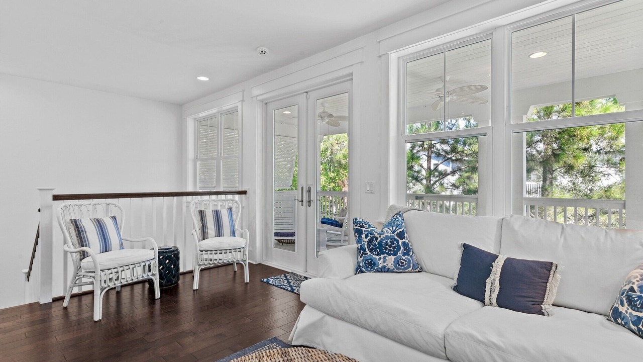 Photo of Livingroom in Santa Rosa Beach