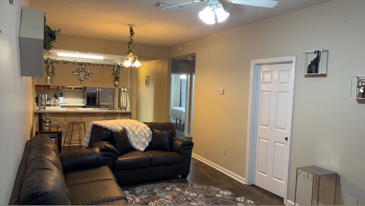 Photo of Livingroom in Bainbridge