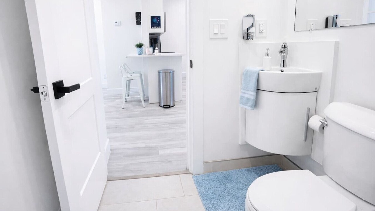 Photo of Bathroom in East Daytona
