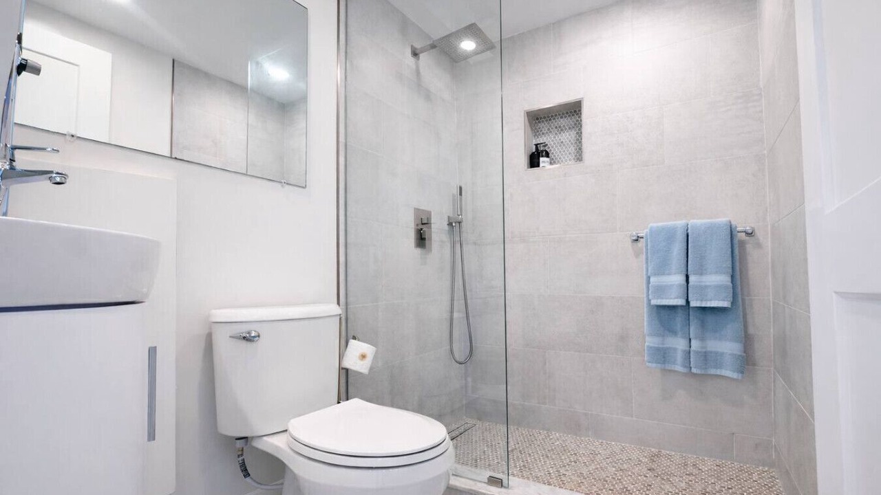 Photo of Bathroom in East Daytona
