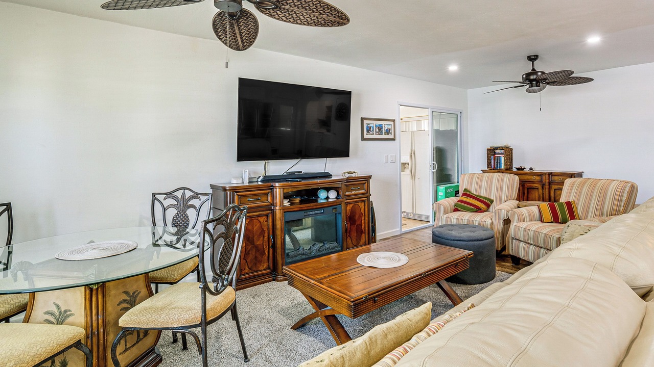 Photo of Livingroom in North Sarasota