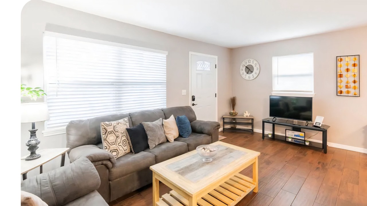 Photo of Livingroom in Cocoa