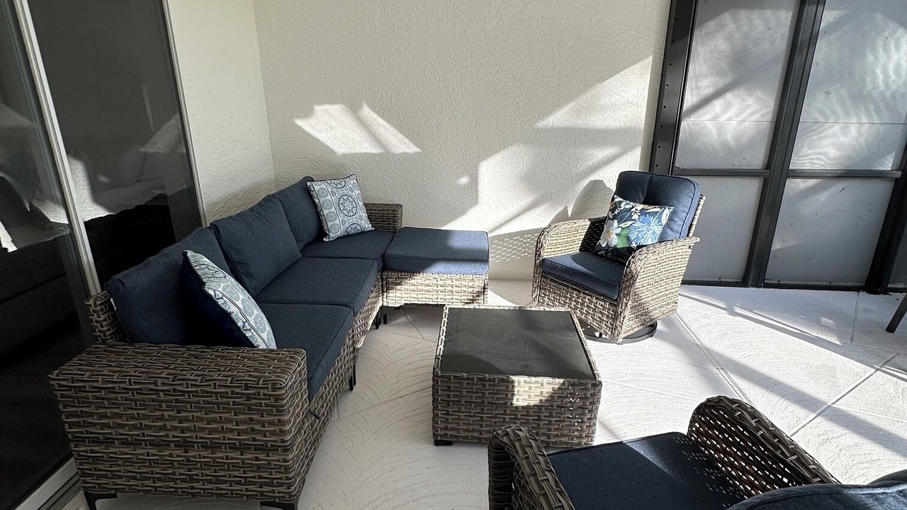Photo of Livingroom in Naples