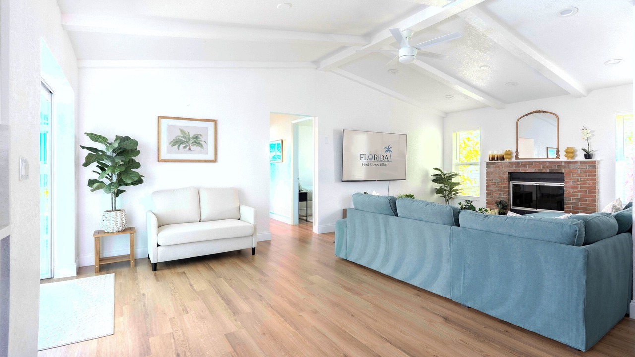 Photo of Livingroom in Eight Lakes