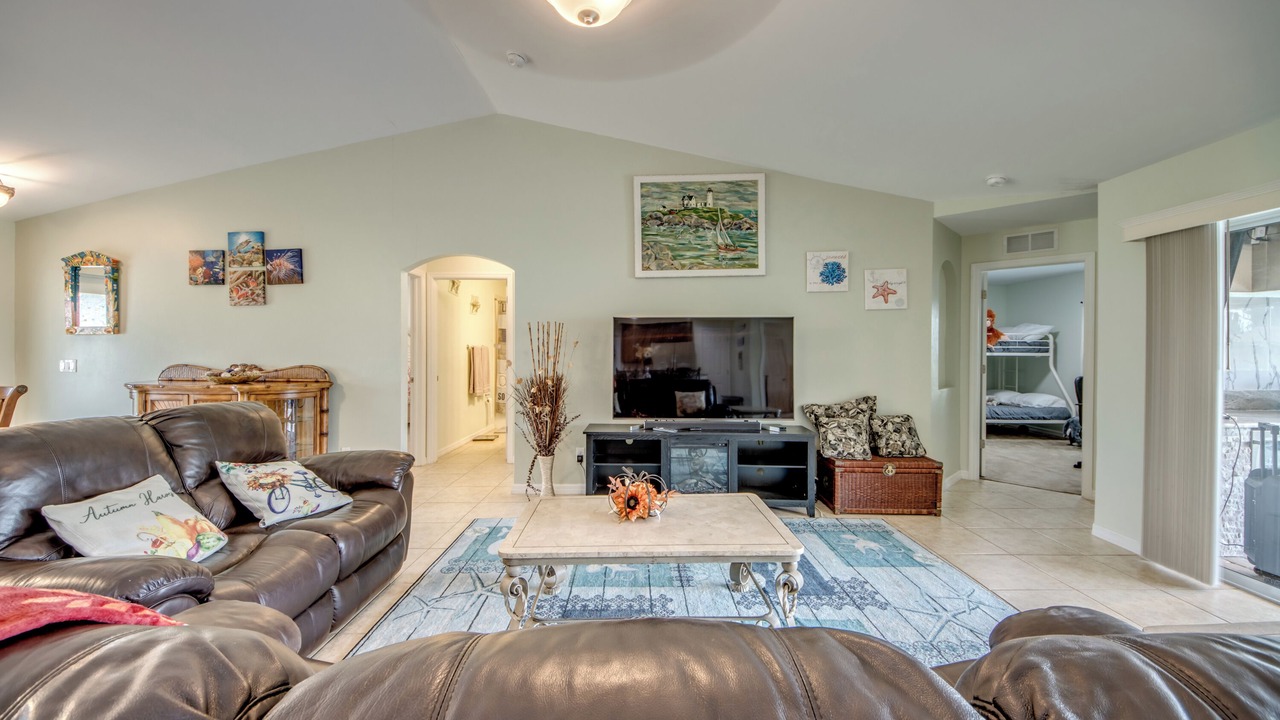 Photo of Livingroom in Trafalgar