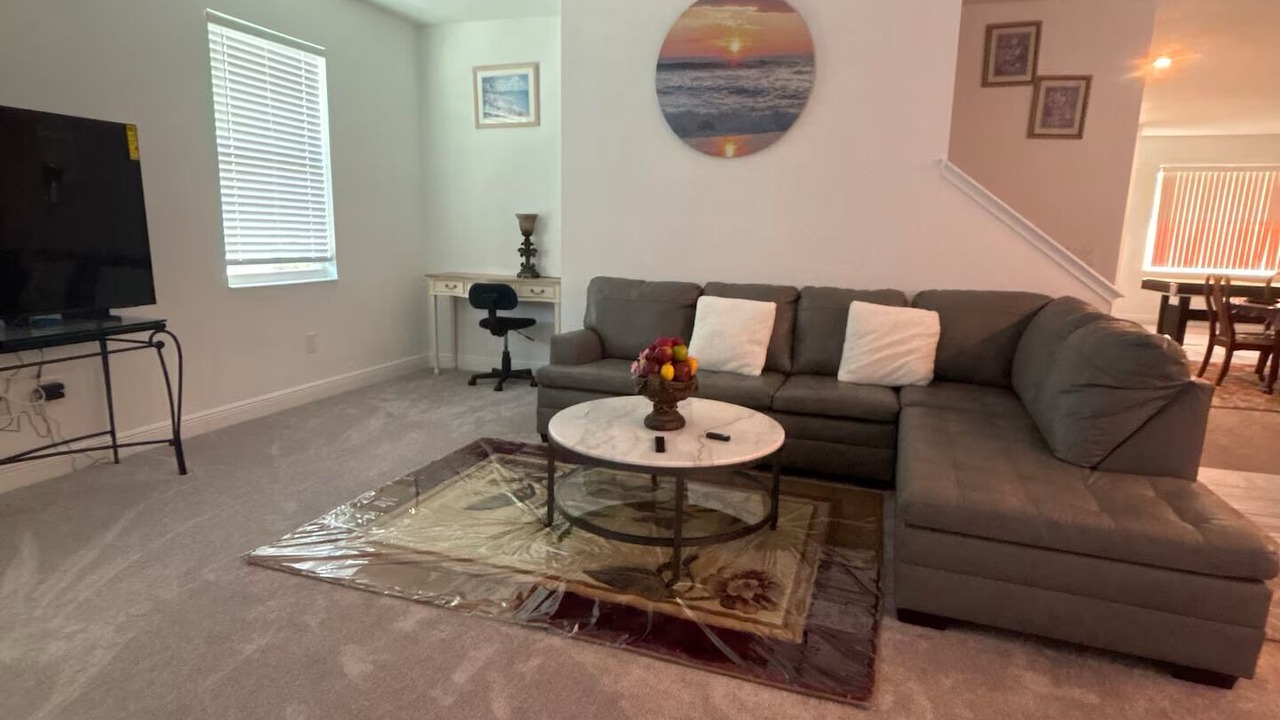 Photo of Livingroom in Pinellas Park