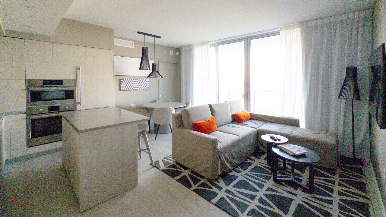 Photo of Livingroom in Hollywood South Central Beach