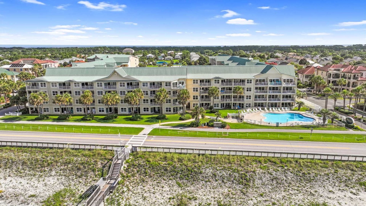 Photo of Others in Avalon Beach Estates