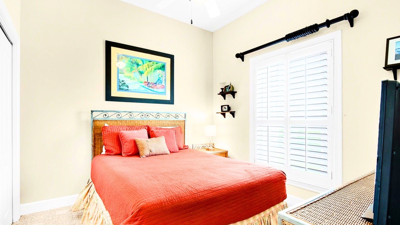 Photo of Bedroom in Avalon Beach Estates