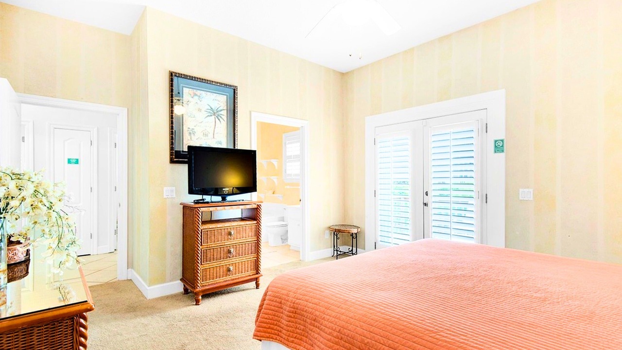 Photo of Bedroom in Avalon Beach Estates