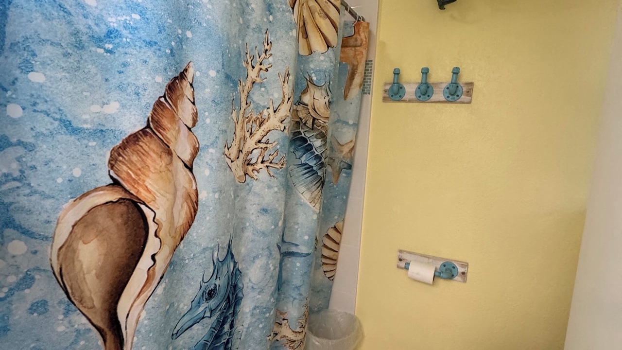 Photo of Bathroom in Seminole
