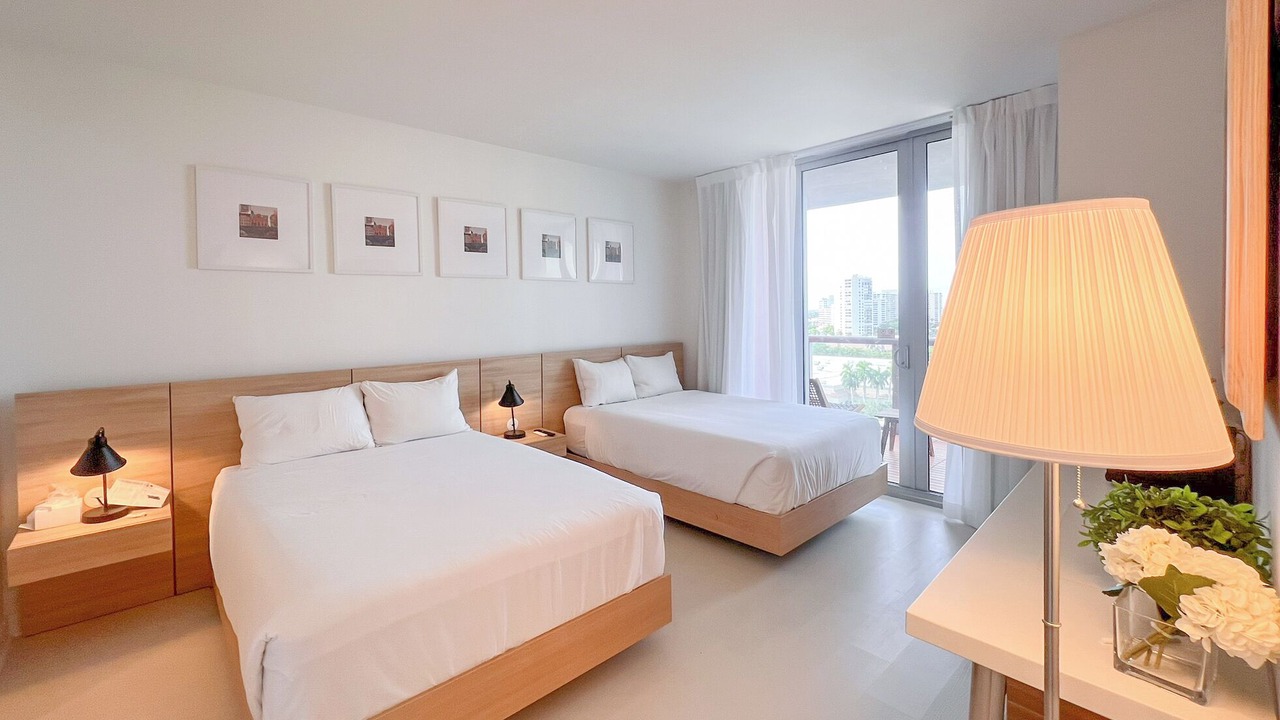 Photo of Bedroom in Hallandale Beach