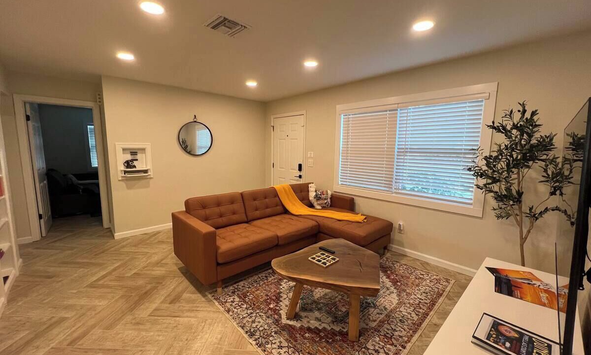 Photo of Livingroom in Clearwater