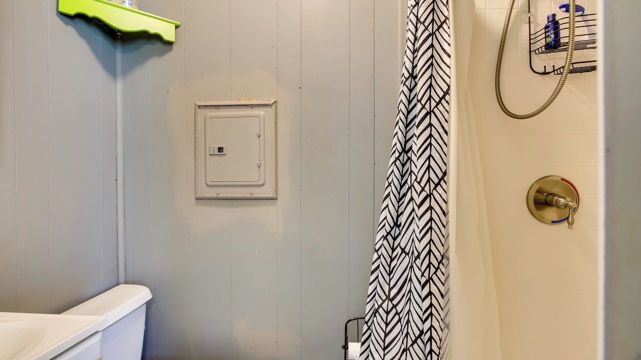 Photo of Bathroom in Glenwood