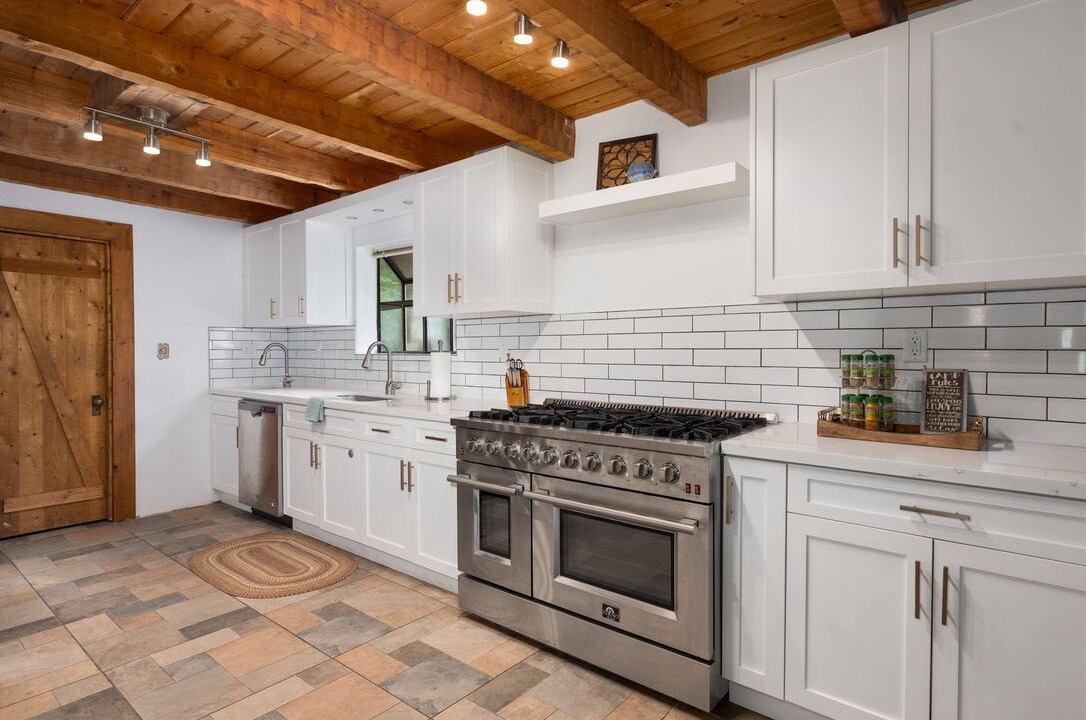 Photo of Kitchen in Toomsboro