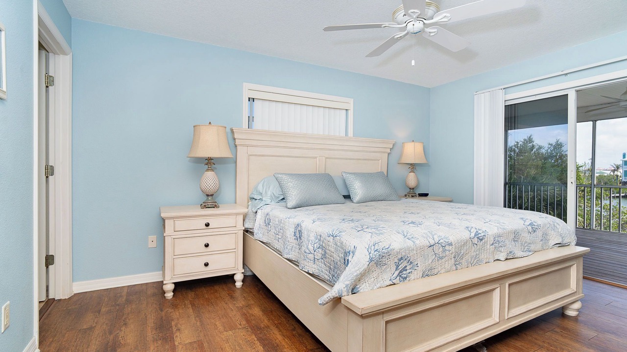Photo of Bedroom in Cape Haze