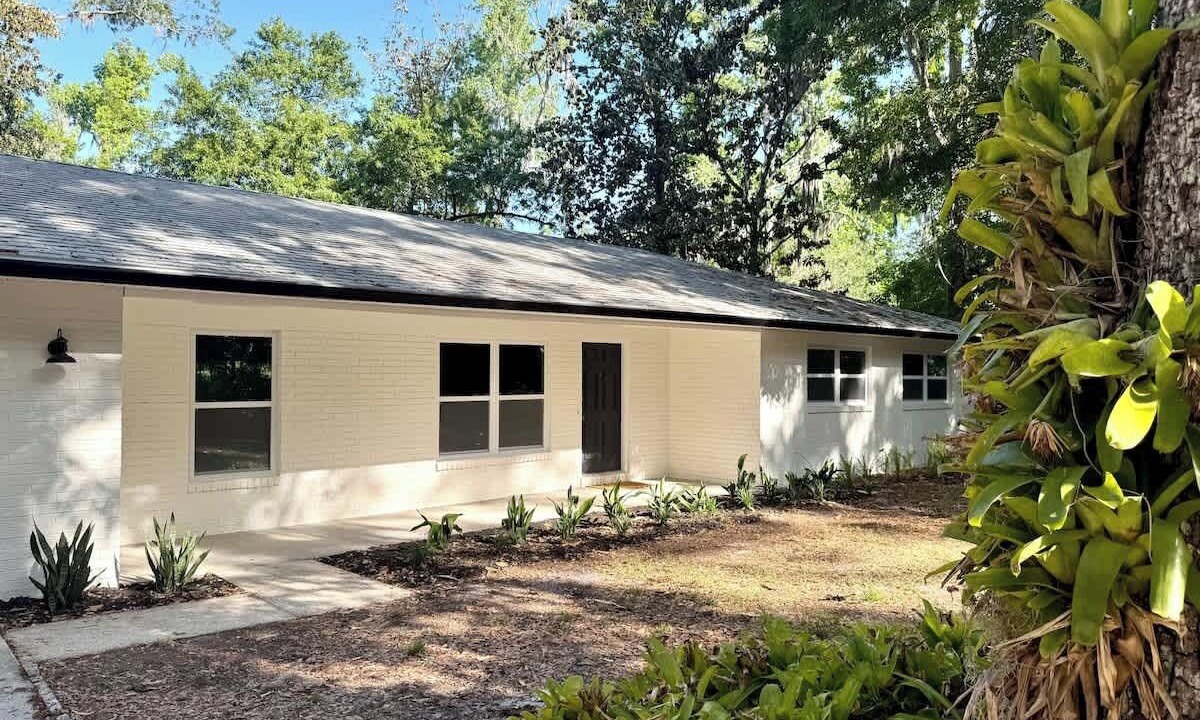 Photo of Outdoor in Gainesville
