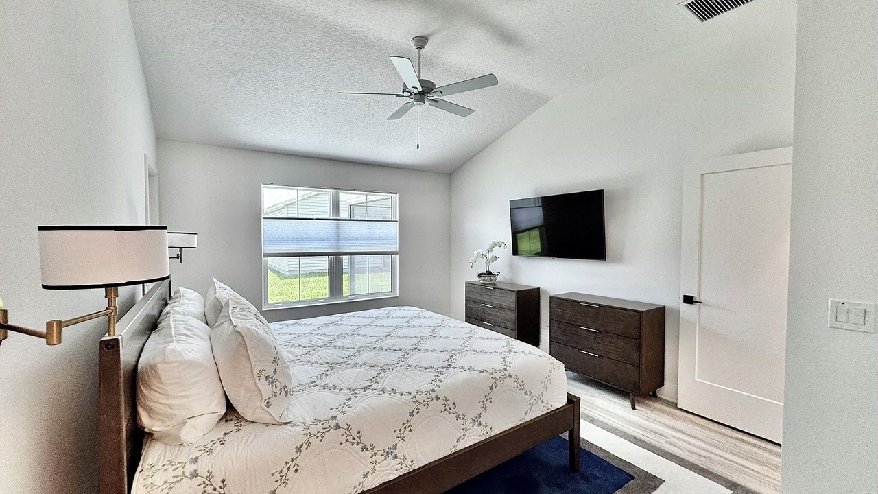 Photo of Bedroom in Sumter County