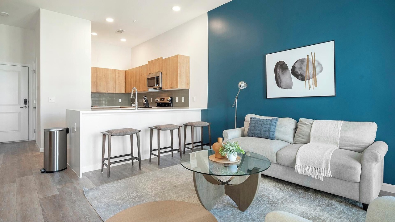 Photo of Livingroom in Florida Center