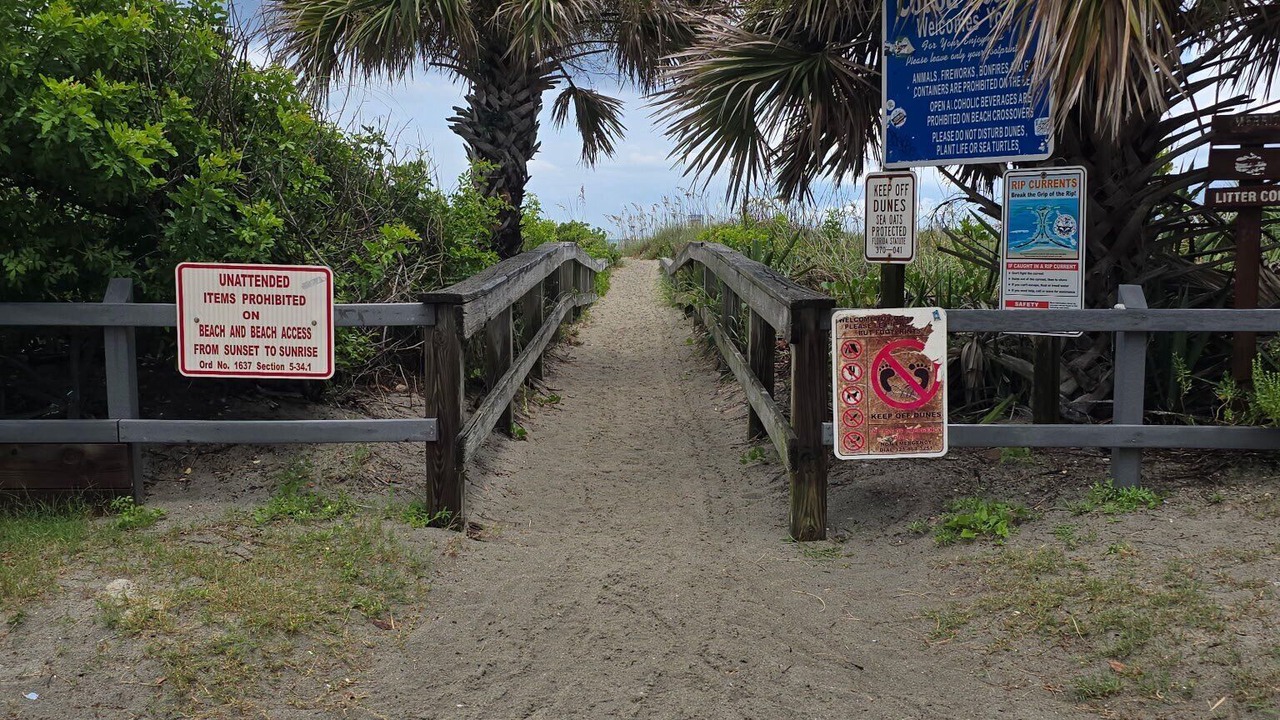 Photo of Others in Cocoa Isles