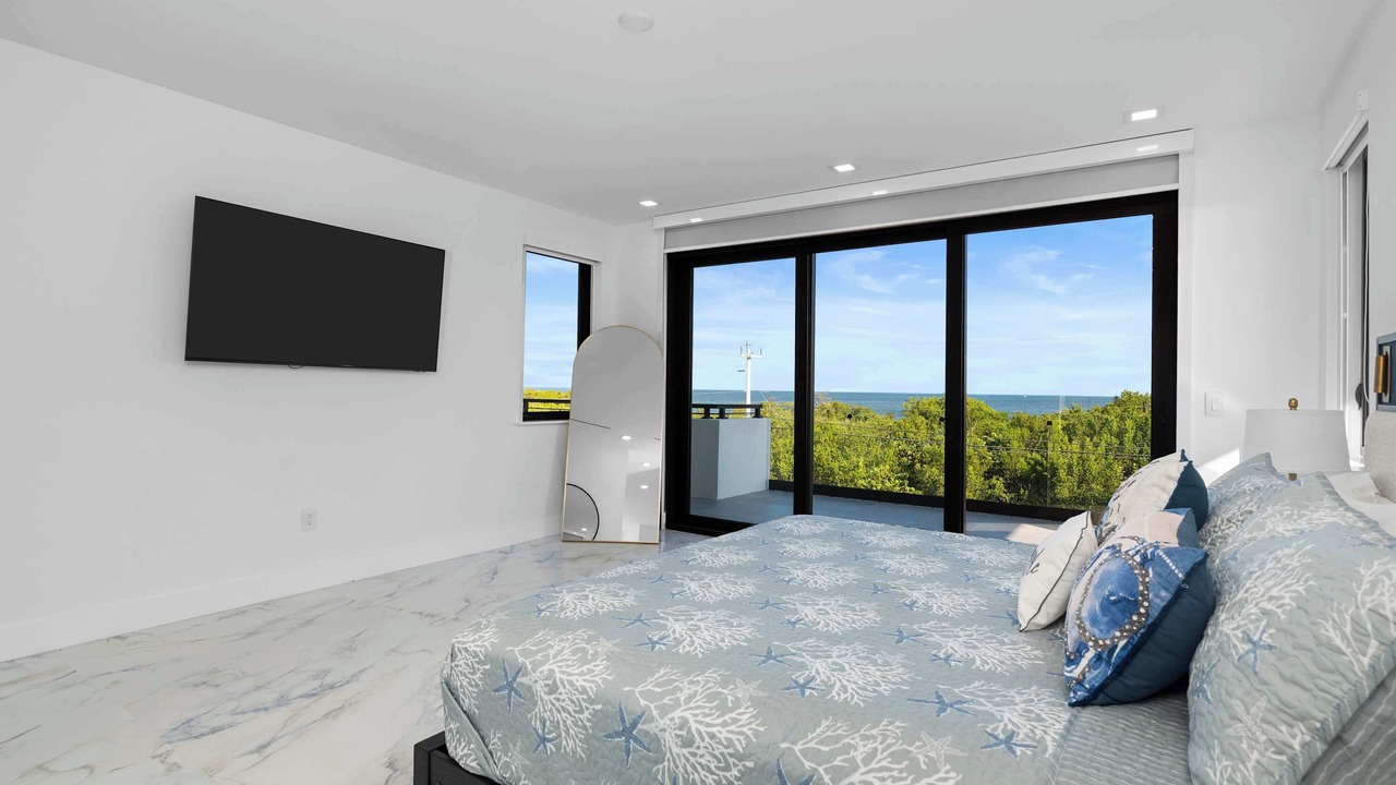 Photo of Bedroom in Marathon