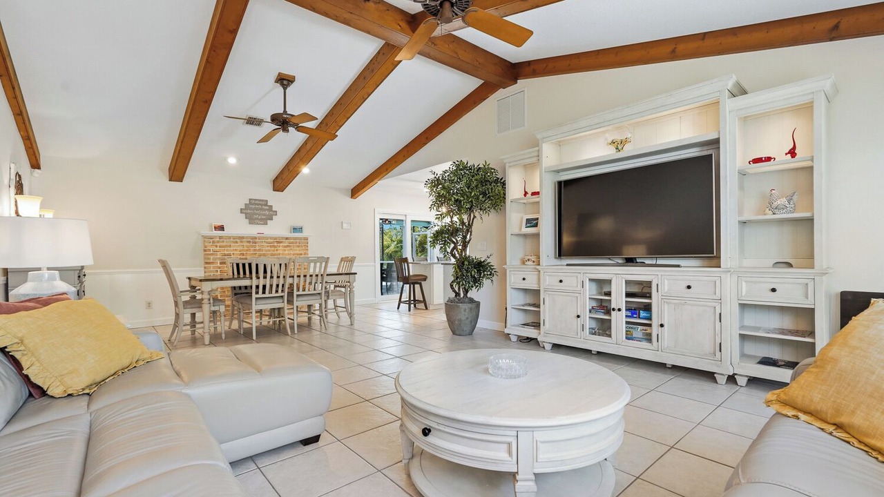 Photo of Livingroom in South Venice