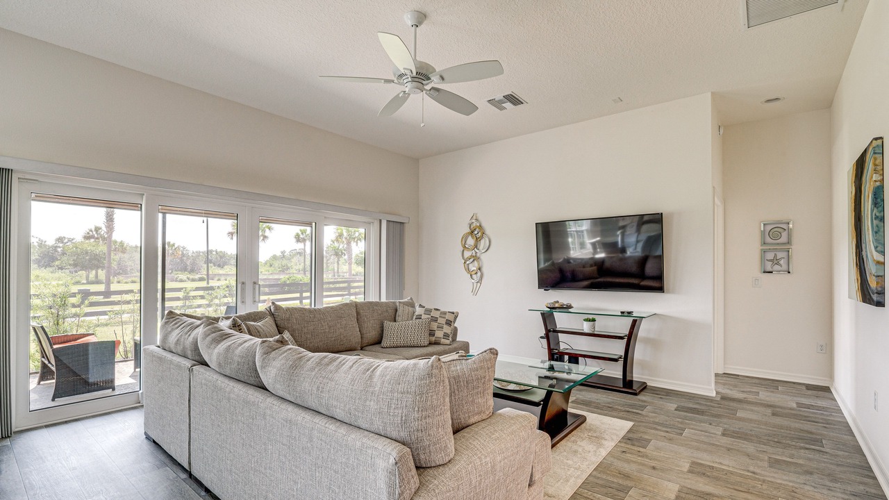Photo of Livingroom in Wildwood